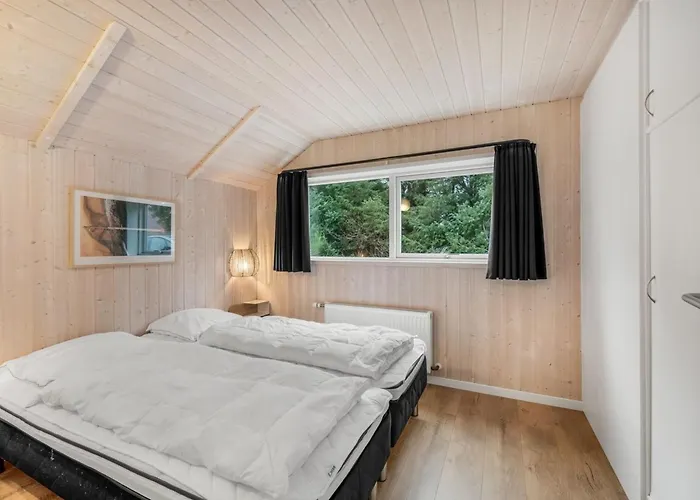 Сasa de vacaciones Jeldrik - 1-5km From The Sea By Interhome
