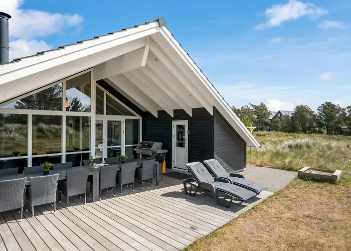 Jeldrik - 1-5km From The Sea By Interhome