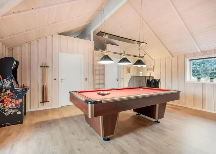 Jeldrik - 1-5km From The Sea By Interhome *